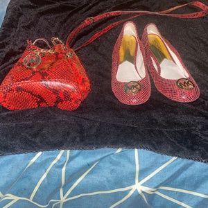 Micheal Kors Purse and shoes set